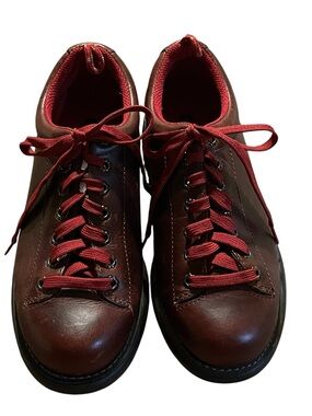 American Eagle 1990’s Casual Women’s  Shoes in Burgundy